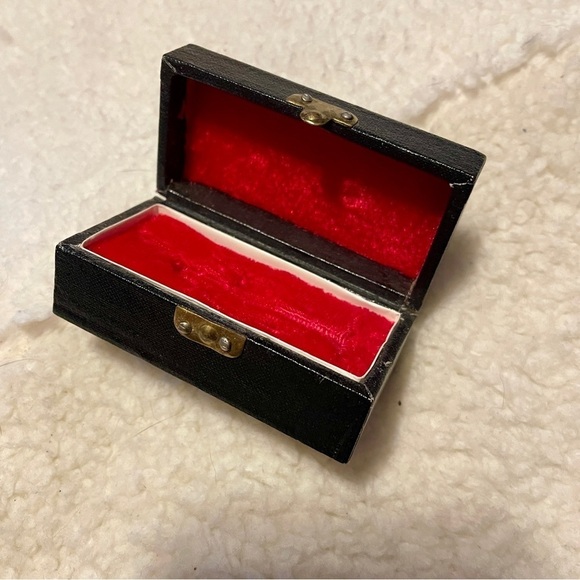 Solid Brass Trumpet Pin - Picture 4 of 5